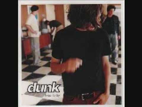 Dunk - Crowd Surfing