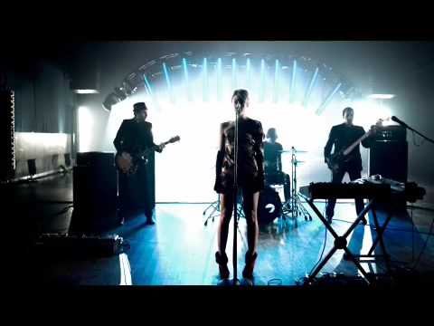 Metric - Gimme Sympathy