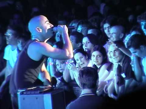 Live - We Deal In Dreams