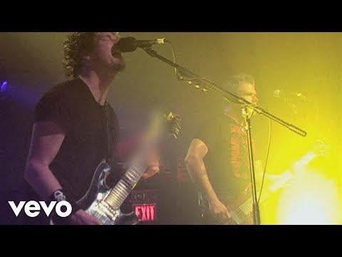 Crossfade - Drown You Out