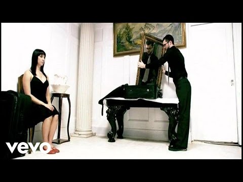 Straylight Run - Soon Well Be Living