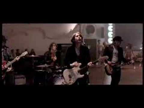 The Vines - Hes A Rocker